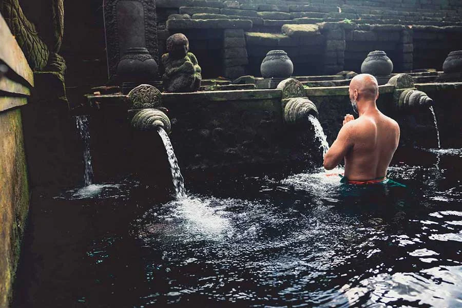 Purification Melukat Ceremony | Purification Ceremony Bali (Melukat Blessing) | Bali Komodo Beyond | Bali Tours
